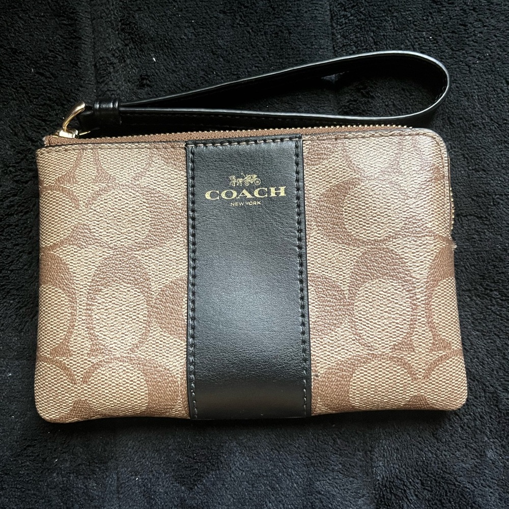 Coach Signature Tan and Black Wristlet